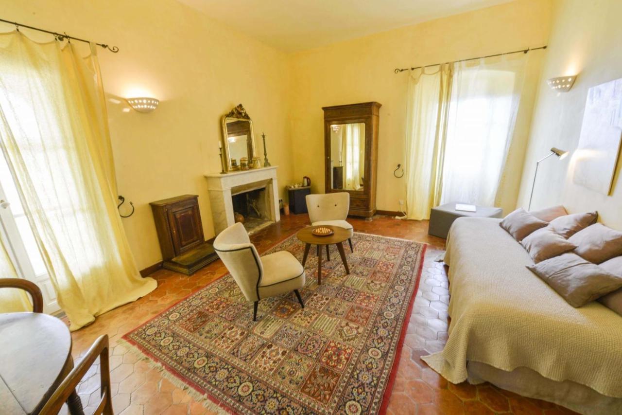 Hotel Palazzu Pigna エクステリア 写真